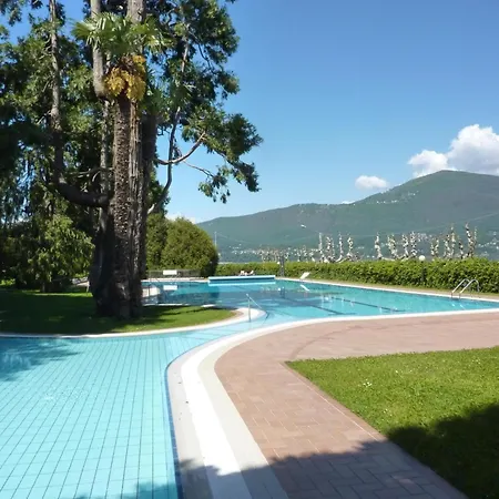 Hermitage Mimosa 포르토 발트라바글리아