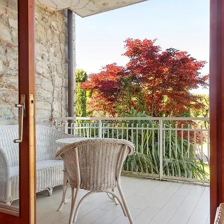 Apartament Hermitage Mimosa *