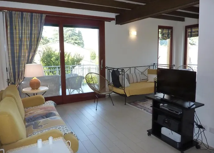 Apartament Hermitage Mimosa *